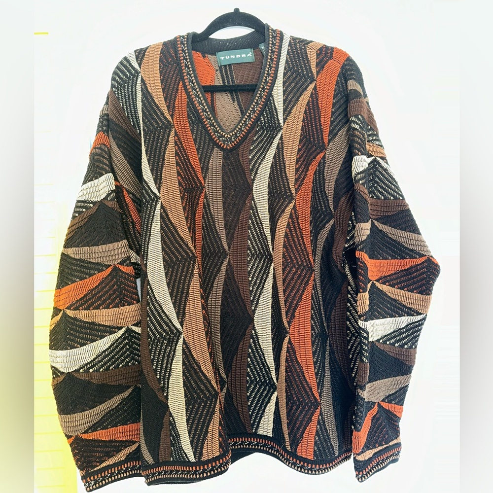 Size XL 100% Cotton, Vintage, 3D Chunky Knit, Tundra Canada pull over sweater - Picture 3 of 14